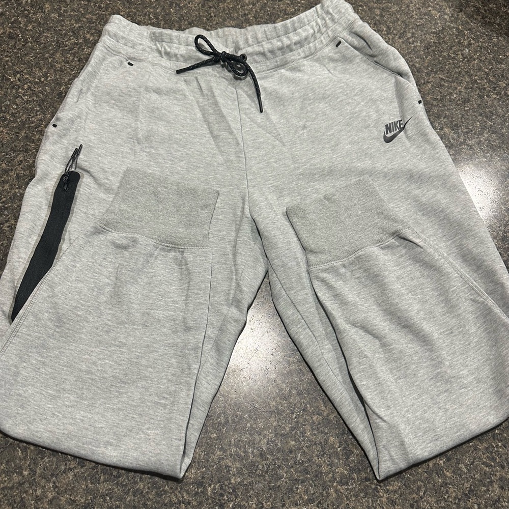 Nike Tech Light Gray Athletic Joggers